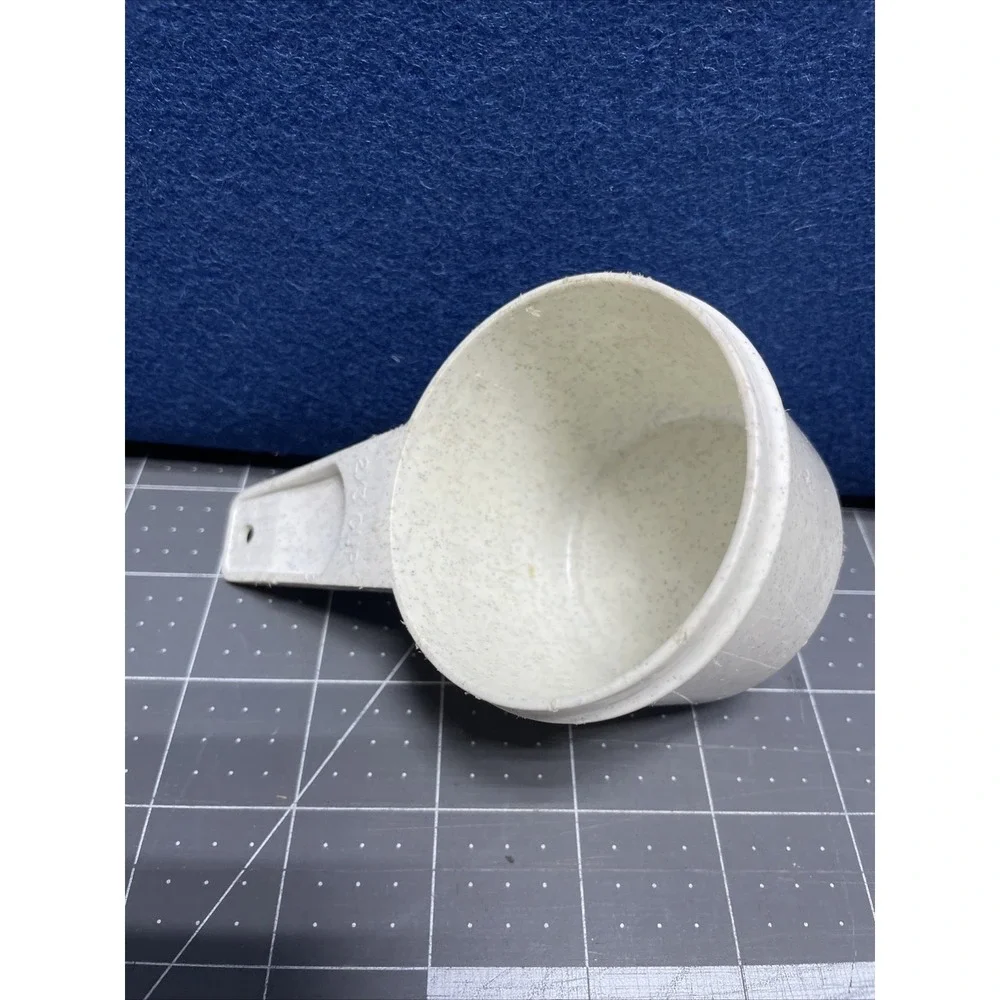 Tupperware 2/3 Cup‎ Measuring Cup White Blue Speckled Replacement